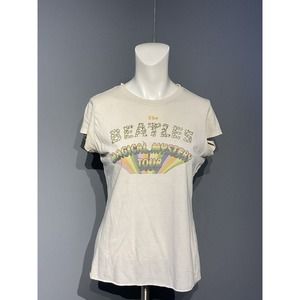 The beatles Magic Mystery Tour tee shirt Women’s Size Xl 2005